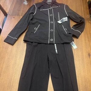 Sleek & Modern Black Two-Piece Set